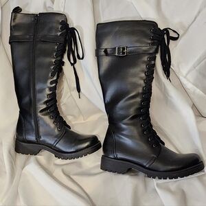 SOLD Volatile Vegan Leather Zip Lace Up Combat Boots Size 10 NIB